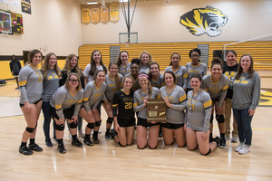Halls Volleyball wins Regionals!!
