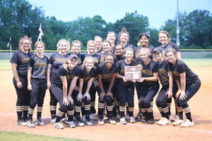 HHS Softball Team Named District 14A Runner-Up