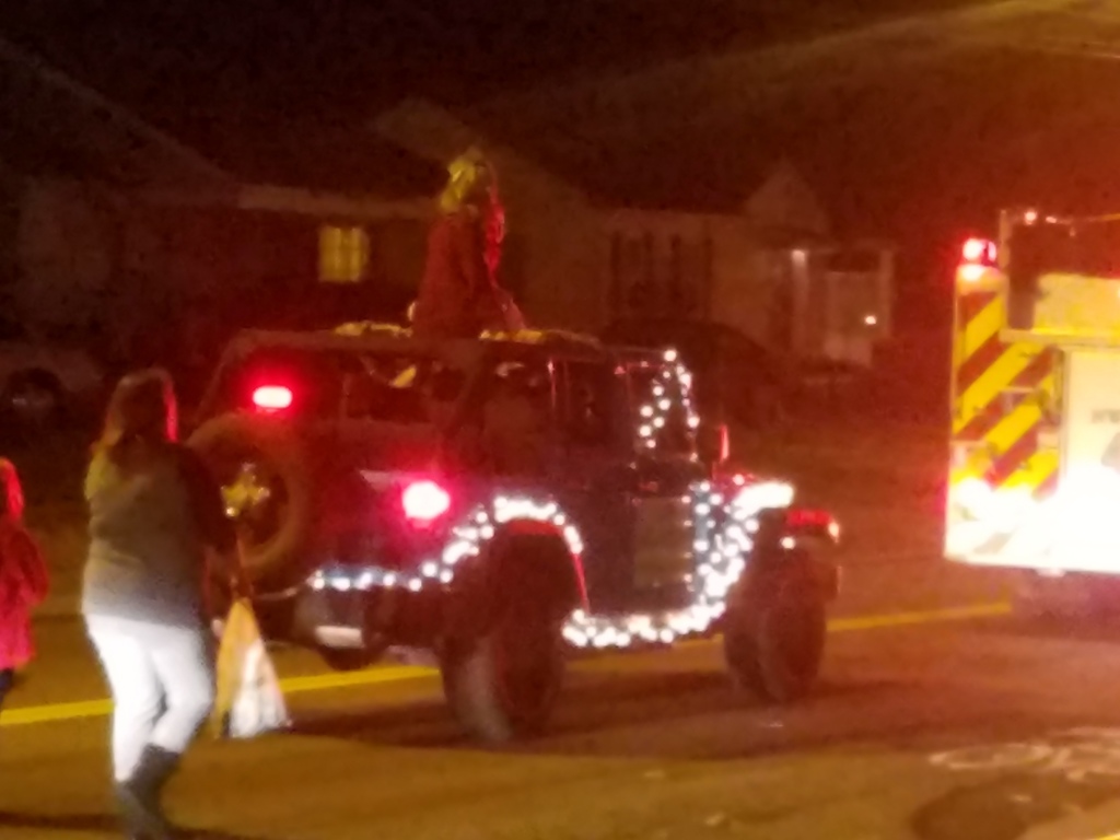 RHS Students from JROTC, Band, FFA, and Miss Ripley participated in the Ripley Christmas Parade.