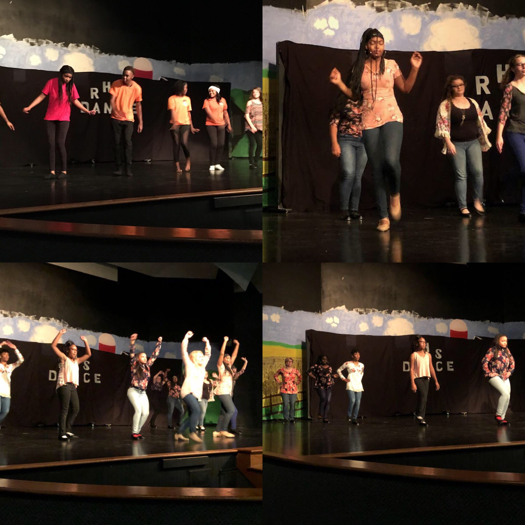 Mrs. Griffey’s Dance classes have a great performance at last night’s dance recital!
